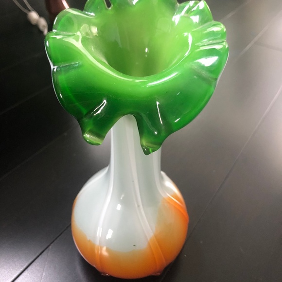 Other - Vintage Unique Lovely Cala Lily  Art Glass Swirl Vase